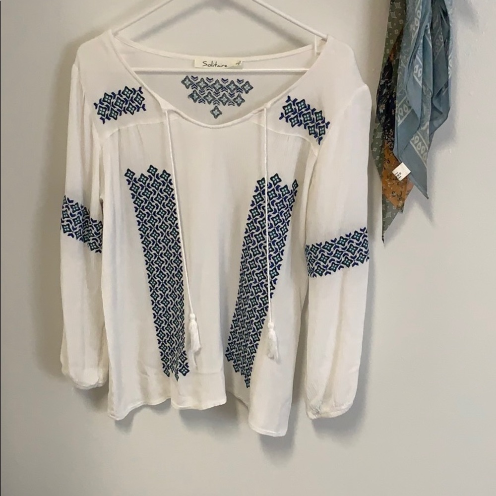 Casual long sleeve top